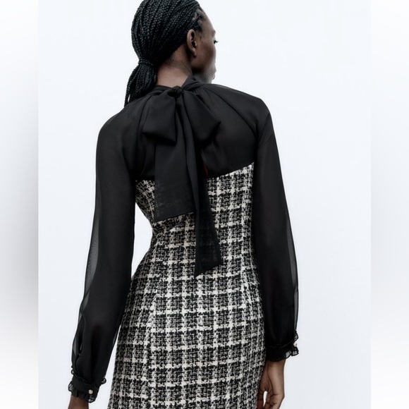 Zara - Picture 2 of 5